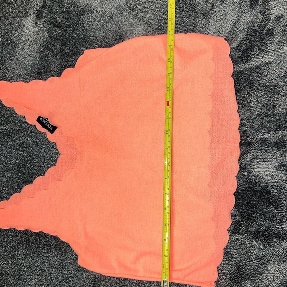 Top Shop • Scallop Crop Top size 4 - Picture 8 of 8